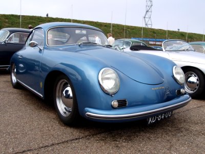 Nationale oldtimerdag Zandvoort 2010, PORSCHE XD-84-08