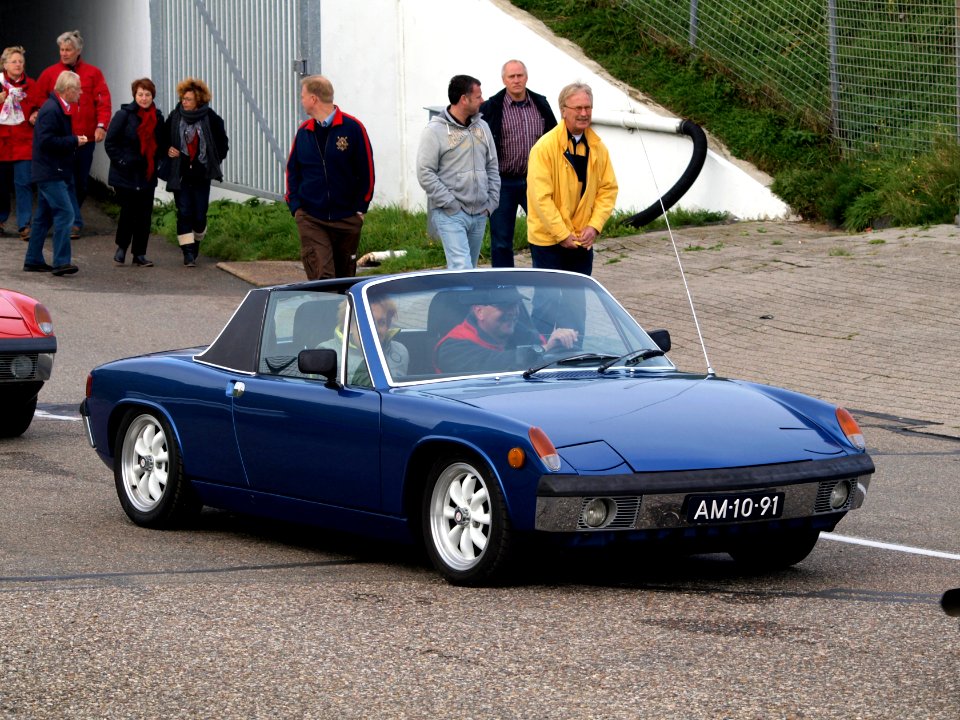 Nationale oldtimerdag Zandvoort 2010, 1972 VW-PORSCHE 914-1,8 , AM-10-91 pic2