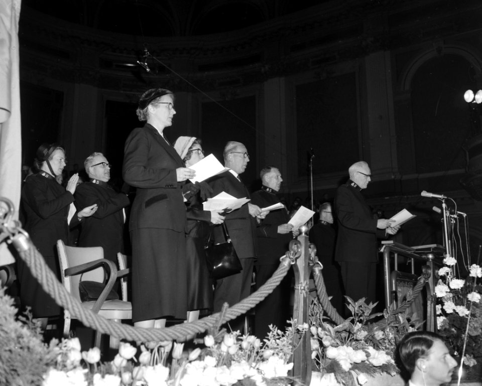 Nationale Jubileum-bijeenkomst Leger des Heils in Concertgebouw (75-jarig bestaa, Bestanddeelnr 913-9104