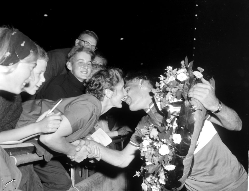 Nationale kampioenschappen wielrennen op de baan in Olympisch Stadion te Amsterd, Bestanddeelnr 916-7265