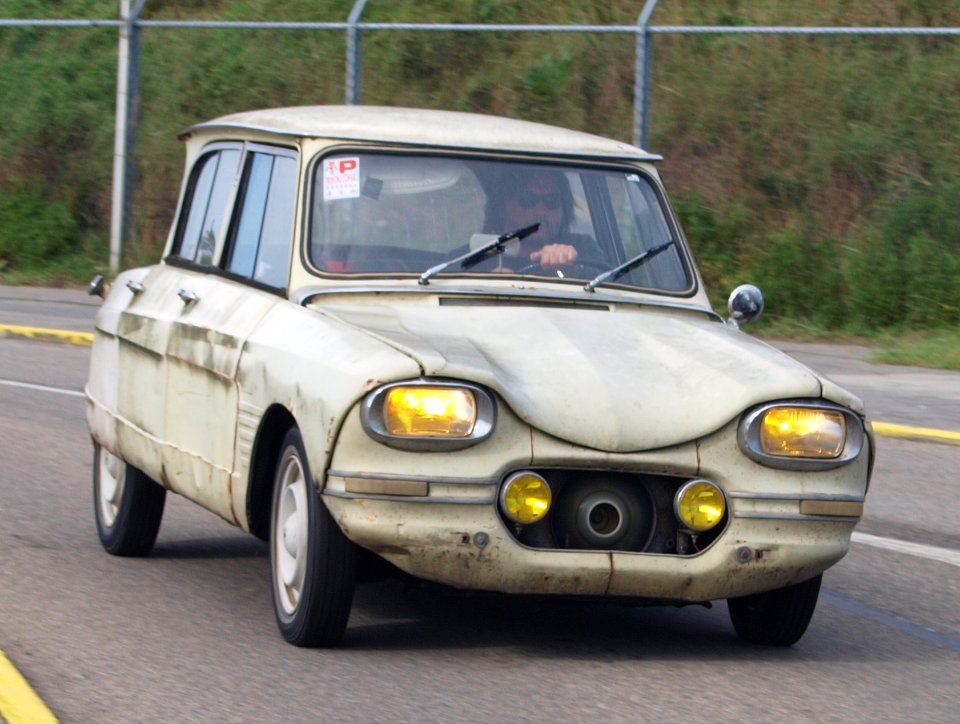 Nationale oldtimerdag Zandvoort 2010, Citroen AMI
