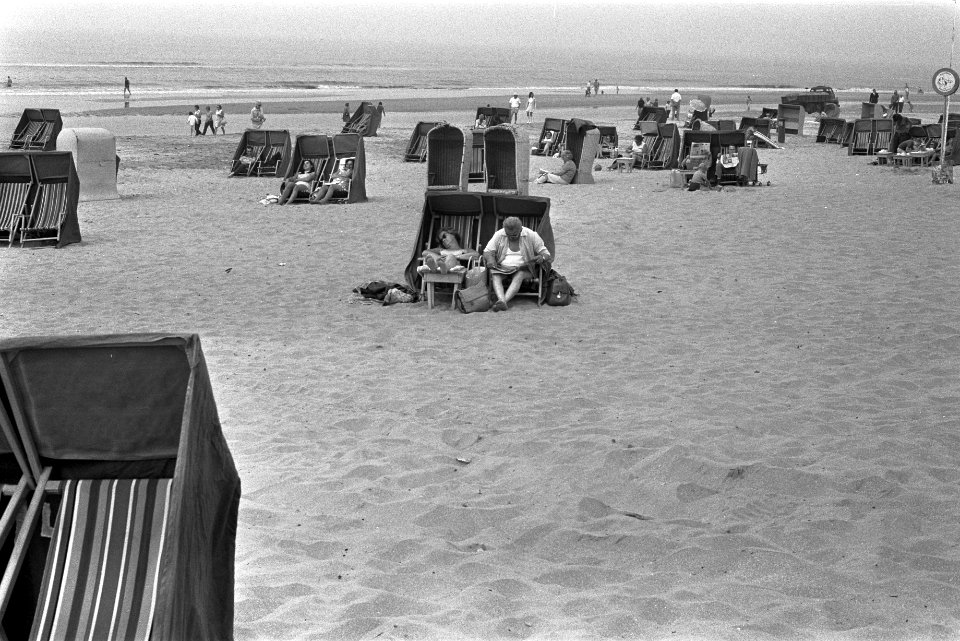 Najaarszon op strand Zandvoort, Bestanddeelnr 924-9627