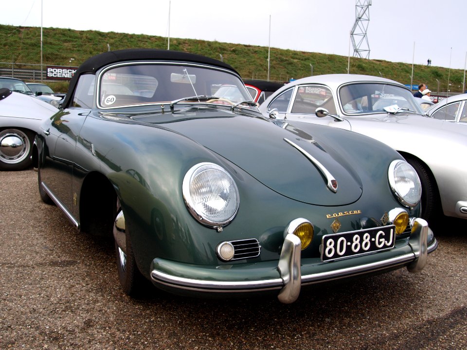 Nationale oldtimerdag Zandvoort 2010, PORSCHE 356A 1600S, 80-88-GJ pic1