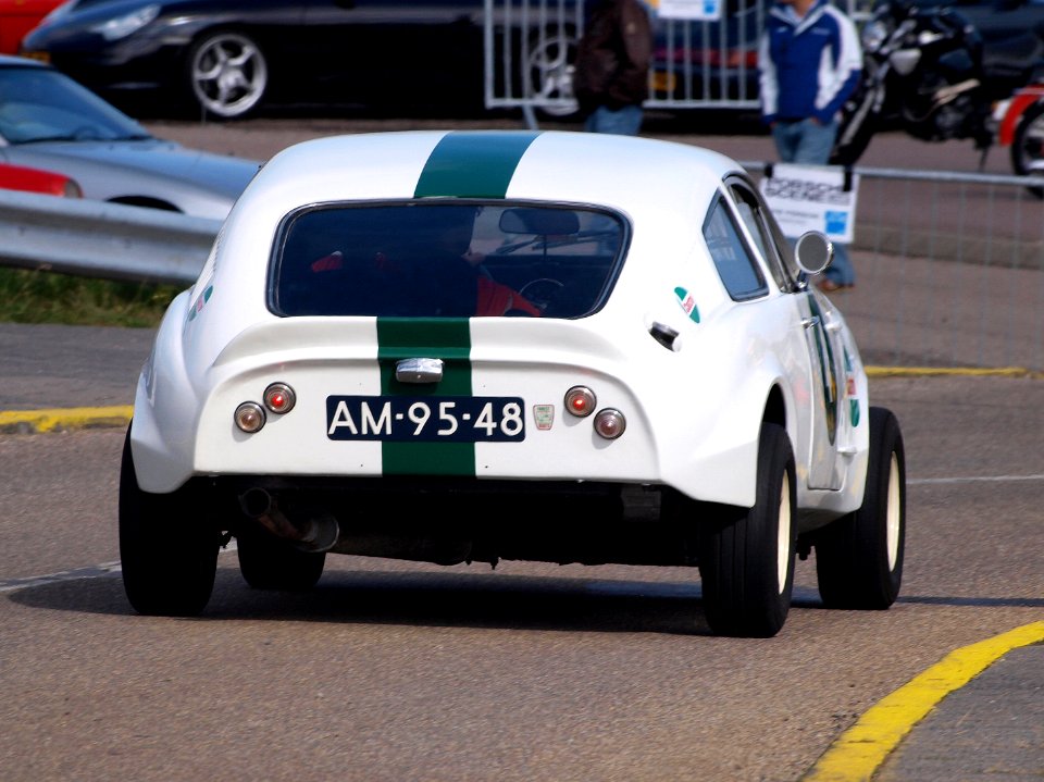 Nationale oldtimerdag Zandvoort 2010, 1967 MARCO S MINI MARCOS MKIII, AM-95-48 pic3
