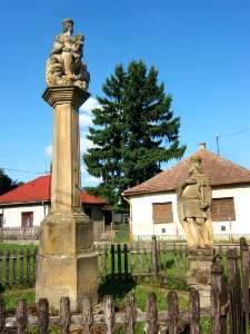 Nagyberki, Magyarok Nagyasszonya-szoborcsoport