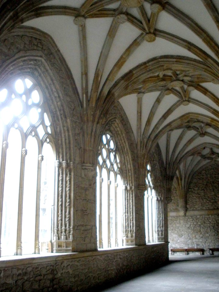 Oñate - Iglesia de San Miguel Arcángel, claustro 05