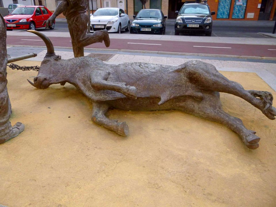 Navalcarnero - Monumento al Arrastre 4