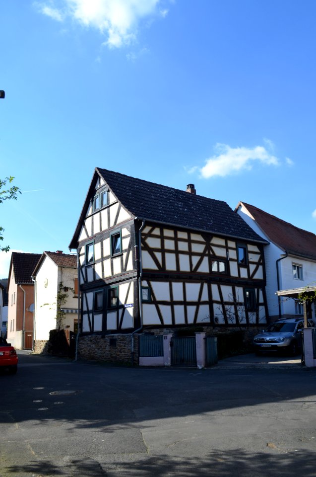 Ober-Rosbach, Steinstraße 3