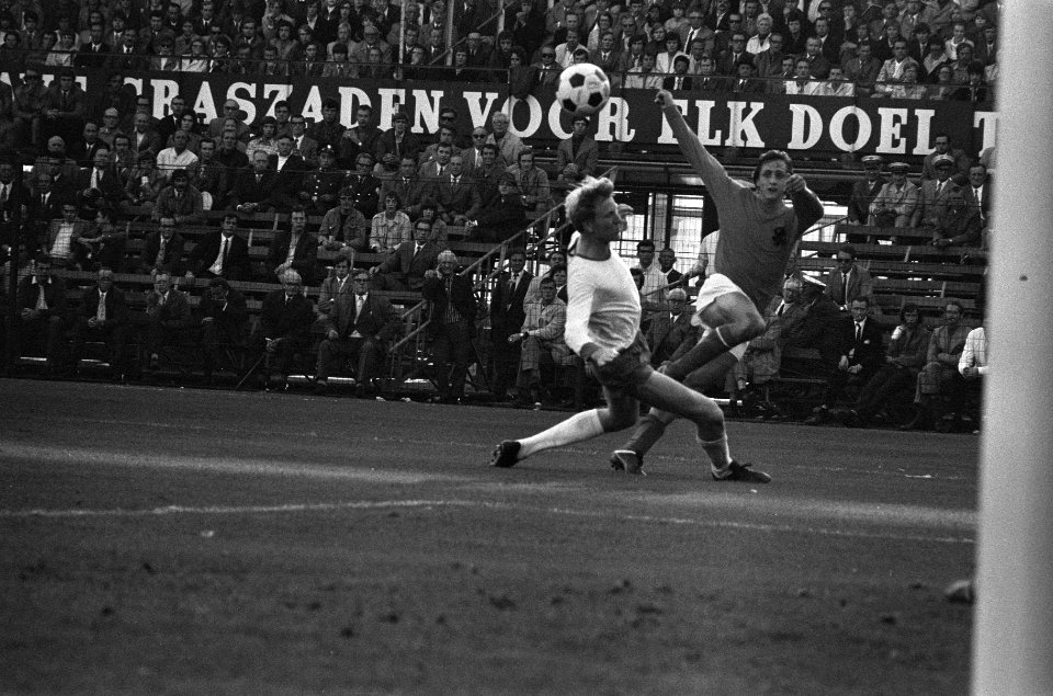 Nederland tegen Oost Duitsland 3-2, Bestanddeelnr 925-0333