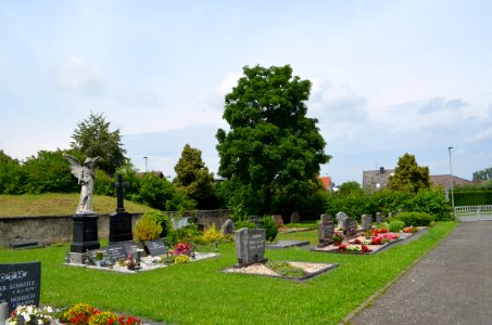 Ober-Florstadt, Friedhof