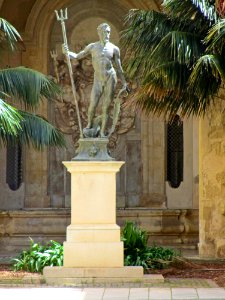 Neptun-Statue Großmeisterpalast Valletta 1
