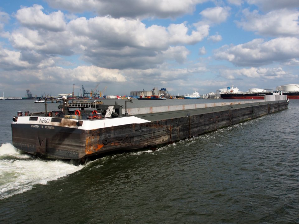 Nero - ENI 02326738, Boudewijnsluis pic4