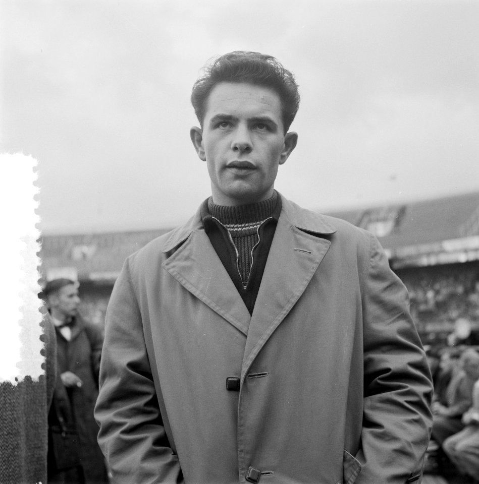 Nederlands elftal, Feyt ( Willem II ), Bestanddeelnr 907-3737