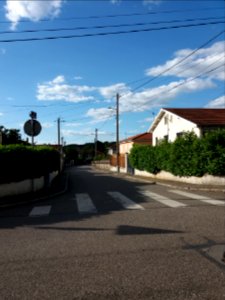 Neuville-sur-Saône - Rue Racine, depuis la rue Bossuet
