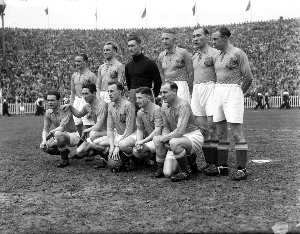 Nederlands Elftal, Bestanddeelnr 902-1476