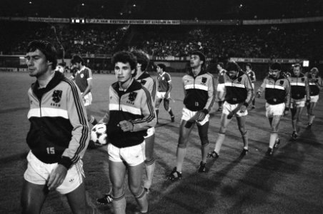 Nederlands elftal, Bestanddeelnr 932-3386