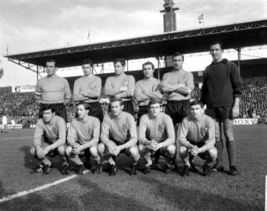 Nederlands elftal, boven Daan Schrijvers, Wim Suurbier, Rinus Israel, Bennie Mul, Bestanddeelnr 919-7618