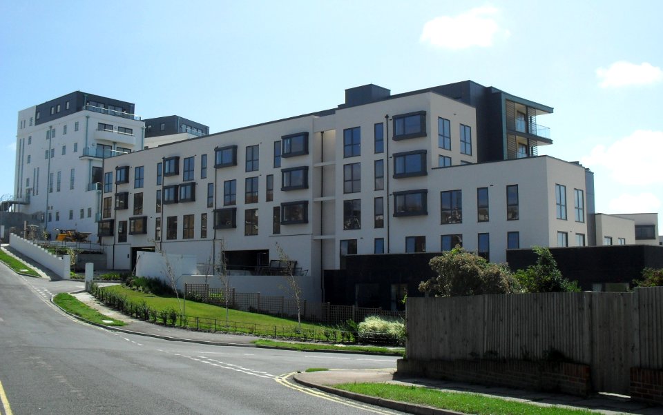 New Flats at Former Ocean Hotel, Longridge Avenue, Saltdean (August 2010) (1)