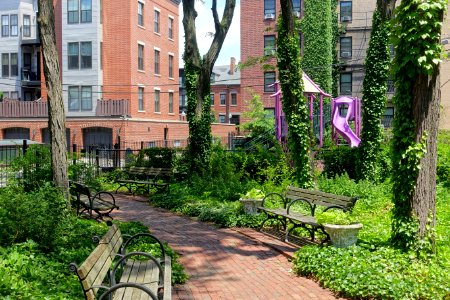 Newland Street Park - Boston, MA - DSC06812