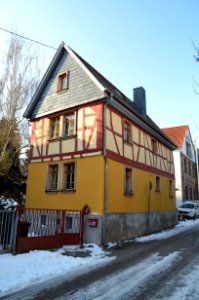 Niederursel, Hennegasse 10