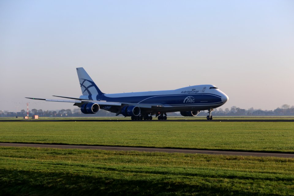 VP-BBL, EHAM 11