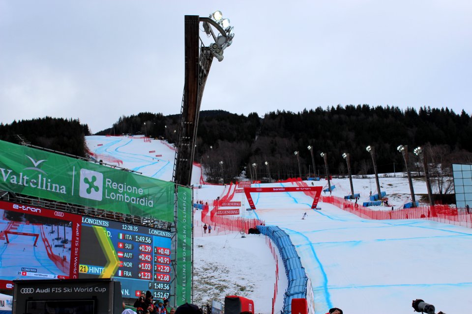 Niels Hintermann - Pista Stelvio - Bormio 27.12.2019 - 01