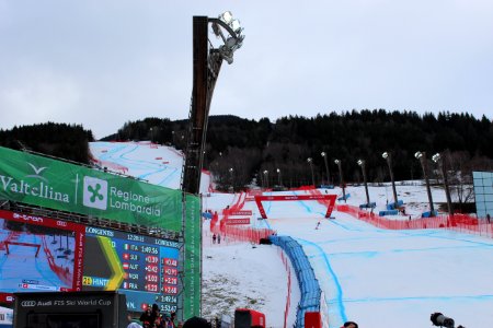 Niels Hintermann - Pista Stelvio - Bormio 27.12.2019 - 01