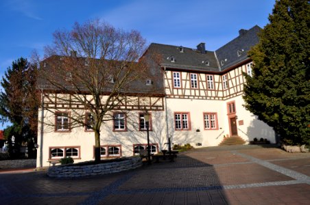 Neuenhain, Amtshof (Herrngasse 7)