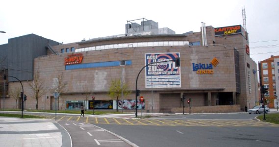 Vitoria - Centro comercial Lakua 3