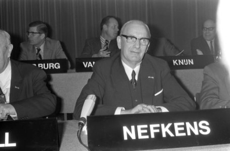 Voorzitter Nefkens, Bestanddeelnr 926-9621