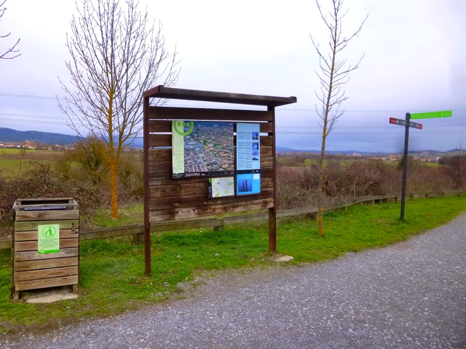 Vitoria - Anillo Verde, Parque del Zadorra 03