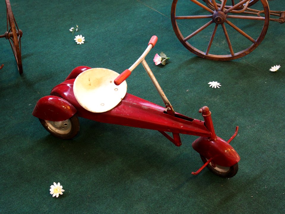 Very old toy childrens transport vehicle tricycle , pic2
