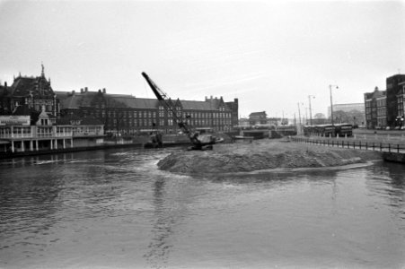 Voorbereidingen voor metro-aanleg op Prins Hendrikkade Amsterdam, Bestanddeelnr 925-1935