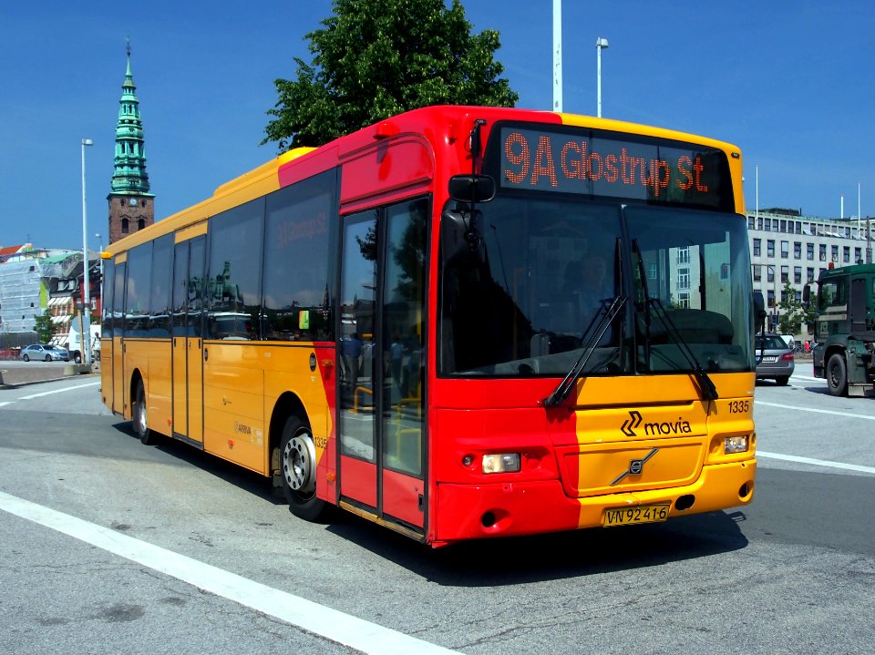 Volvo Movia Arriva 1335 line 9A pic1