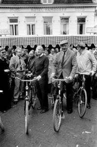 Vondeling op de fiets, Bestanddeelnr 927-9469
