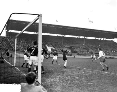 Voetbal Nederlands elftal tegen Duisburg in Amsterdam, Bestanddeelnr 908-3957