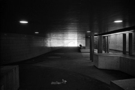 Voetgangersonderdoorgangen bij Waterlooplein en Mr Visserplein , Amsterdam, Bestanddeelnr 924-9600