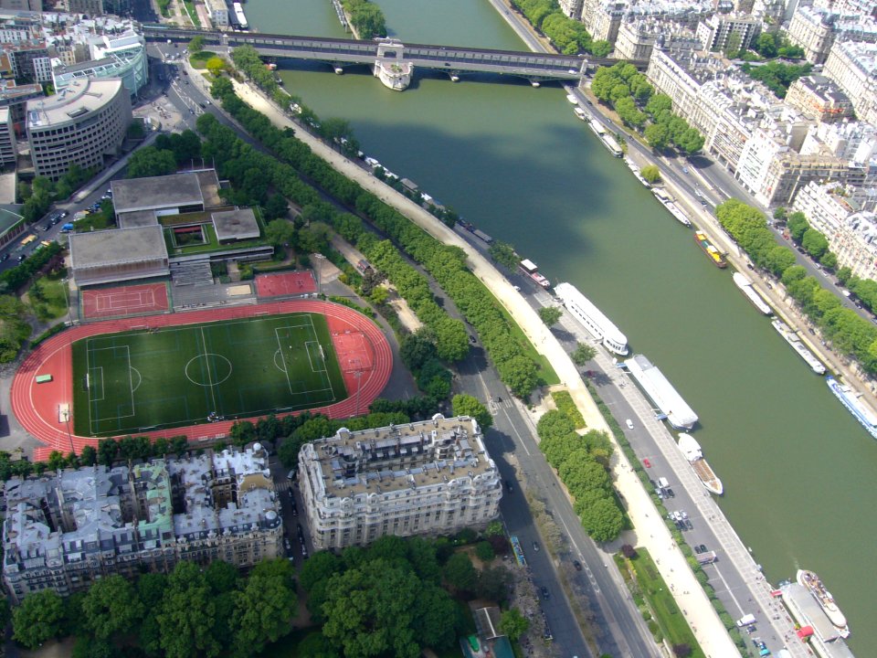 Vue du troisième étage de la Tour Effeil 04