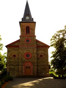 Würges, Kirche, Front