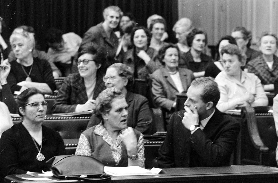 Vrouwencongres in Tweede Kamer, Bestanddeelnr 920-1341