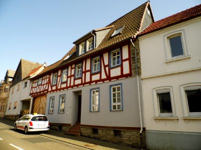 Würges, Schulstraße 7