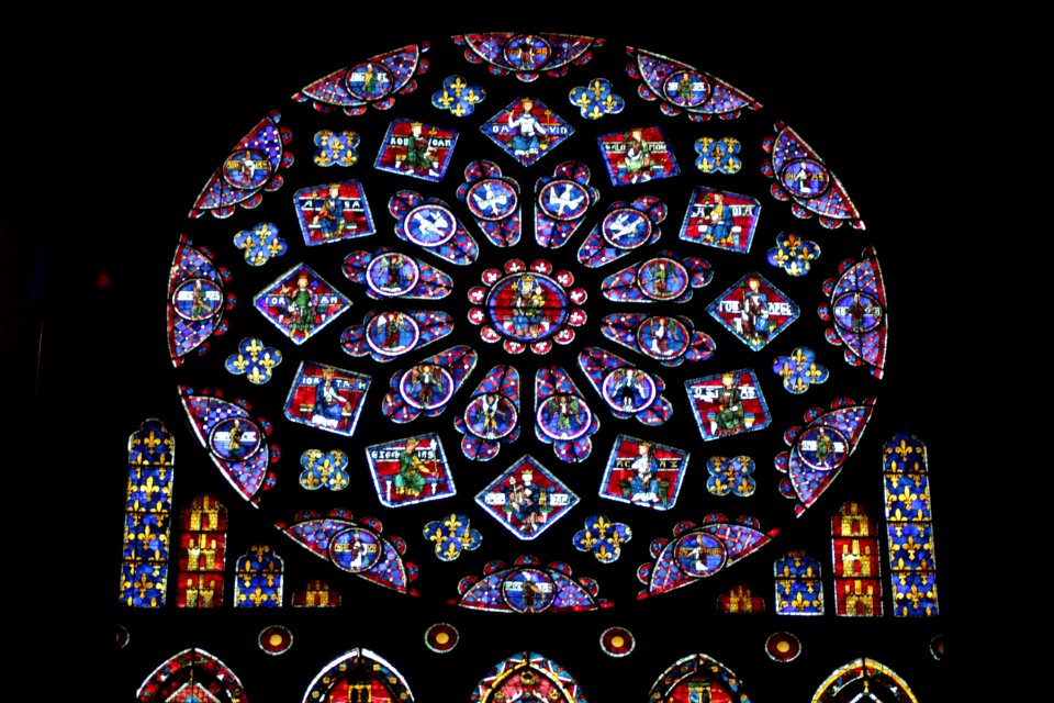 Vitrail Chartres-121 a