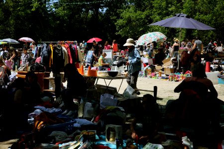 Vue générale du Vide-grenier de printemps