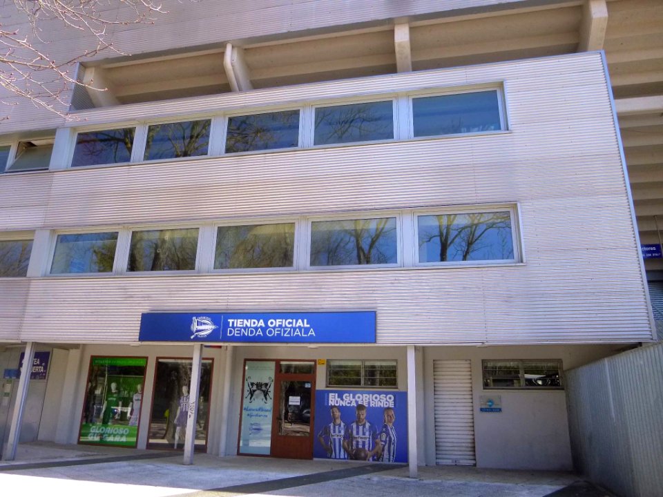 Vitoria - Estadio de Mendizorroza 7