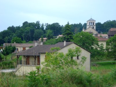 Vue sur Douzillac, (Dordogne Fr)