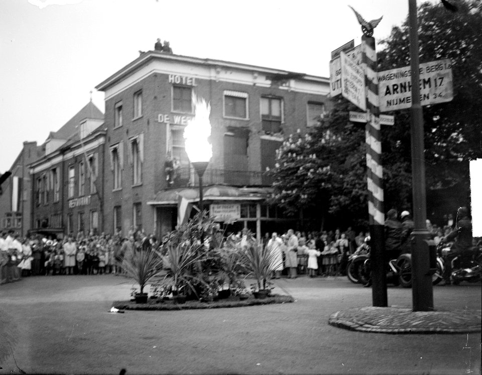 Vuur met hotel De Wereld, Bestanddeelnr 903-3625