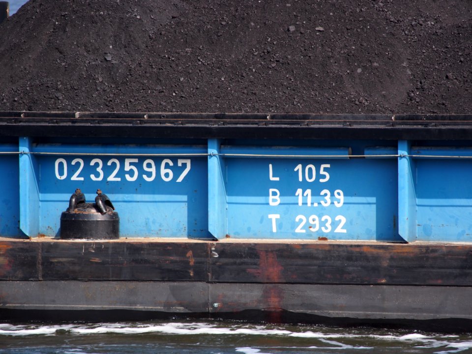 Vulcano, ENI 02325967, Noordzeekanaal, Port of Amsterdam, pic1
