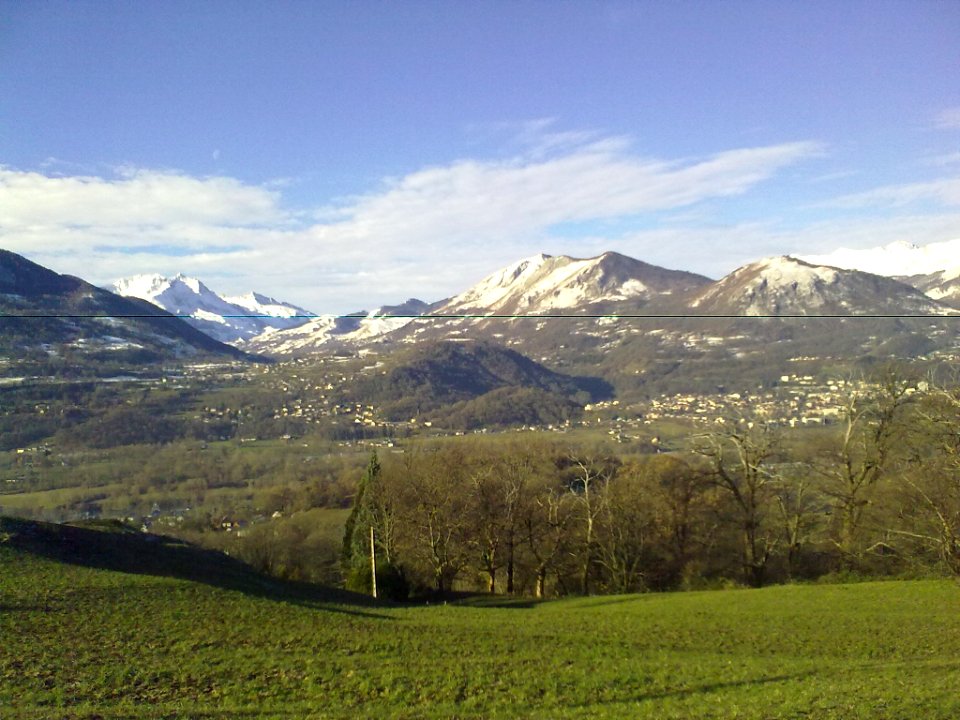 Vue sur la montagne depuis Arbouix