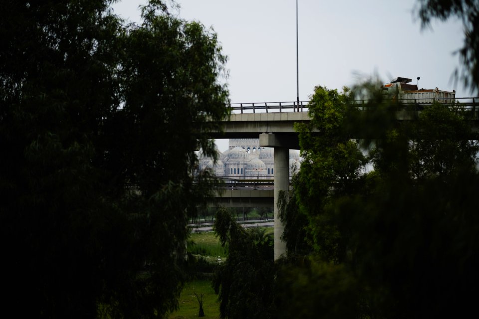 Views of a drive in April of 2019 through Mosul 44