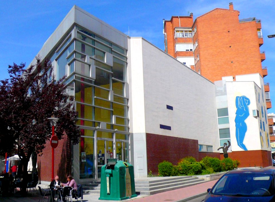 Valladolid - Centro Cívico Bailarín Vicente Escudero 1
